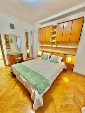 Venelin Apartment